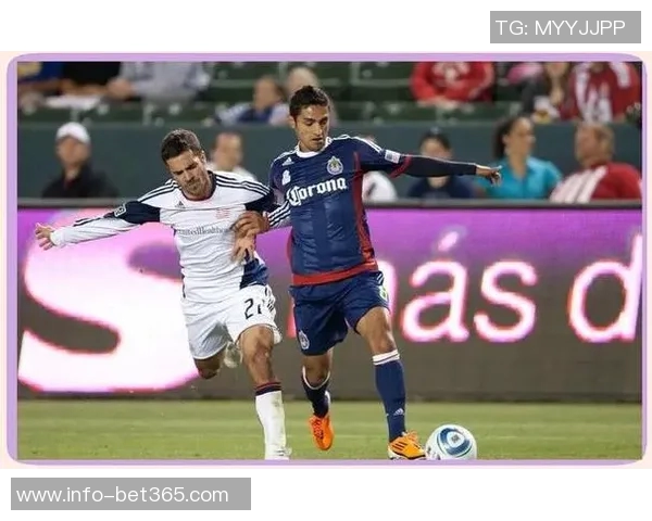 欧冠小组赛焦点对决本菲卡与阿贾克斯谁能打破0分尴尬局面